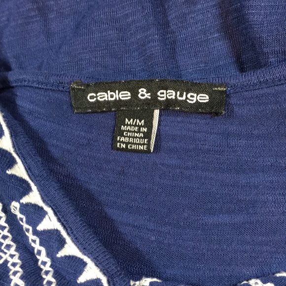 Cable & Gauge Blue Peasant Top Size M. - Picture 3 of 6